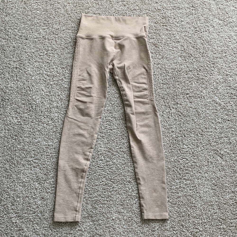 Alphalete athletics nude OG revival leggings